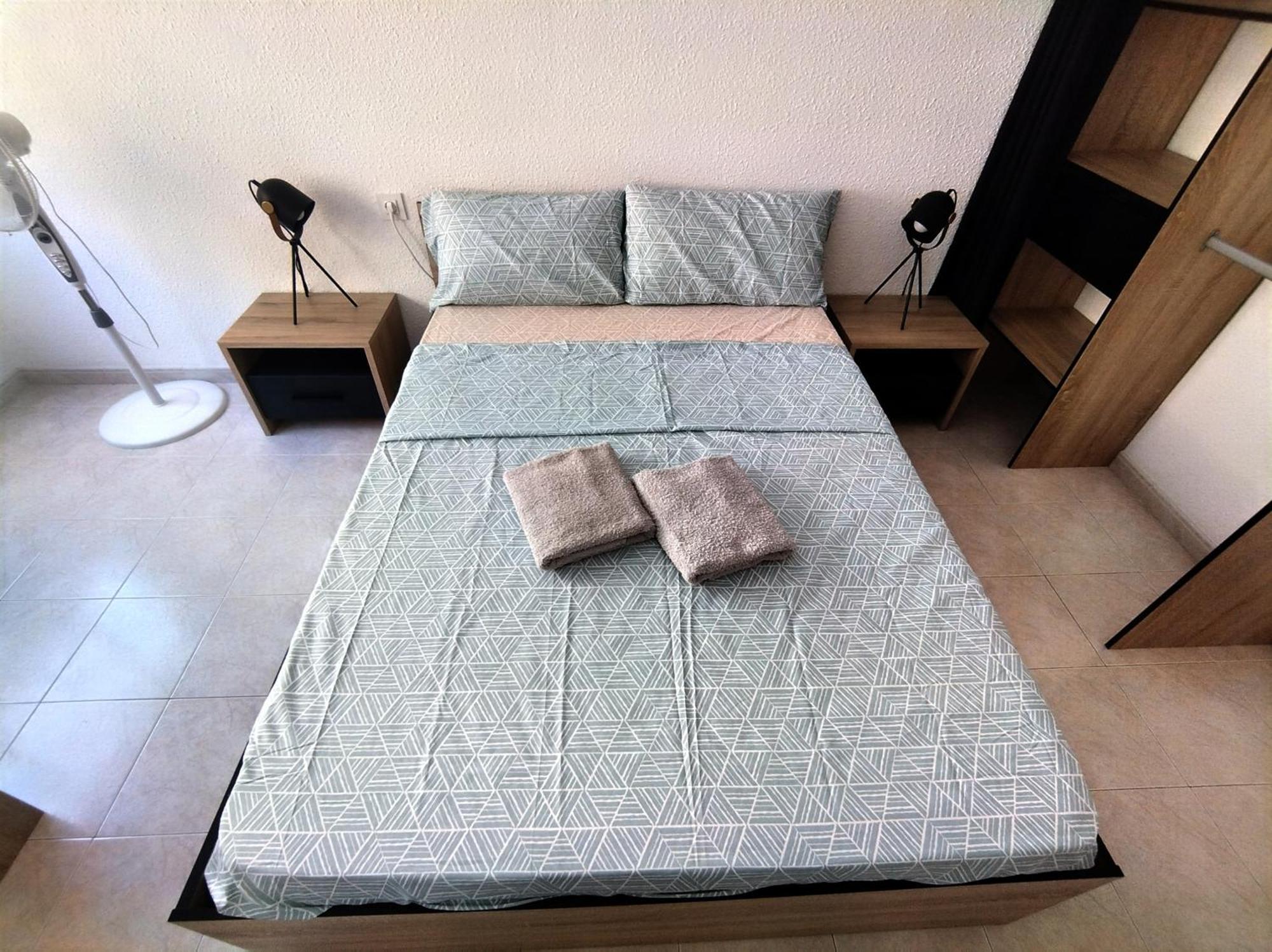 Habitaciones En Apartamento Compartido W Host Alicante Exterior photo
